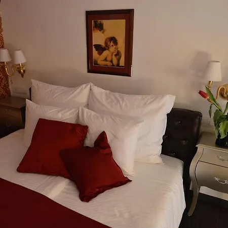 Bed and breakfast Andio 4*